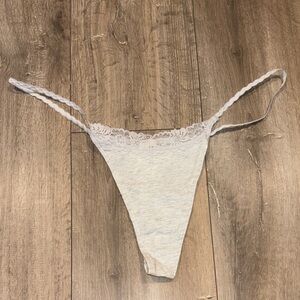 PINK Victoria’s Secret Shimmer Thong Panty